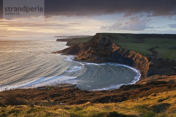 Europa  Großbritannien  Beleuchtung  Licht  Sturm  Steilküste  beleuchtet  UNESCO-Welterbe  Dorset  England