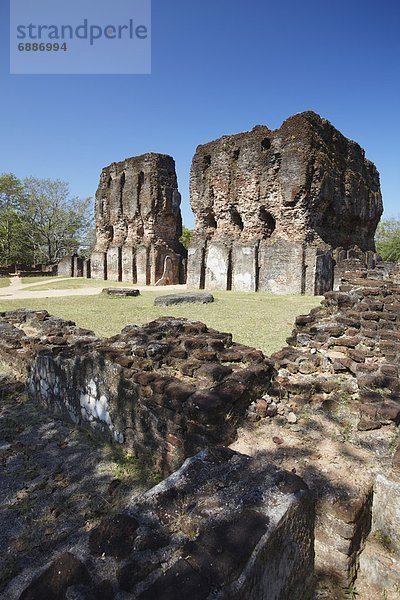 Palast  Schloß  Schlösser  UNESCO-Welterbe  Asien  Zitadelle  Polonnaruwa  Sri Lanka