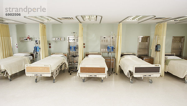 Krankenzimmer  leer  Krankenhaus