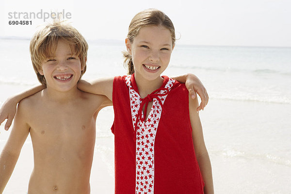 Portrait Strand Bruder Schwester