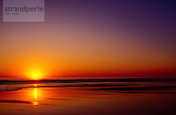 Vereinigte Staaten von Amerika  USA  Sonnenaufgang  Cape Cod National Seashore