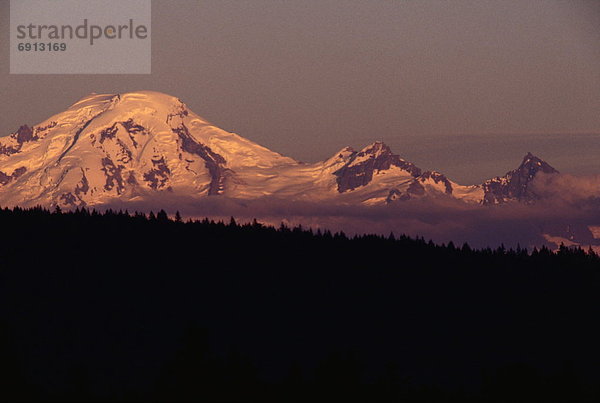 Vereinigte Staaten von Amerika  USA  Sonnenuntergang  Bäcker  Mount Baker