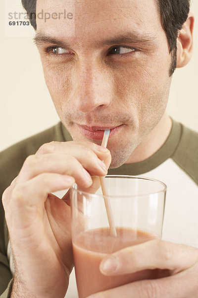 Mann  Schokolade  trinken  Milch