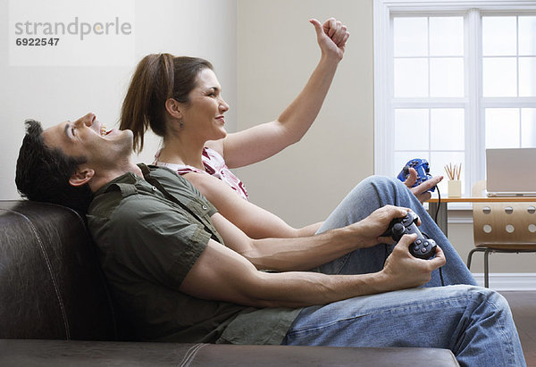 Paar spielen Video-Spiel