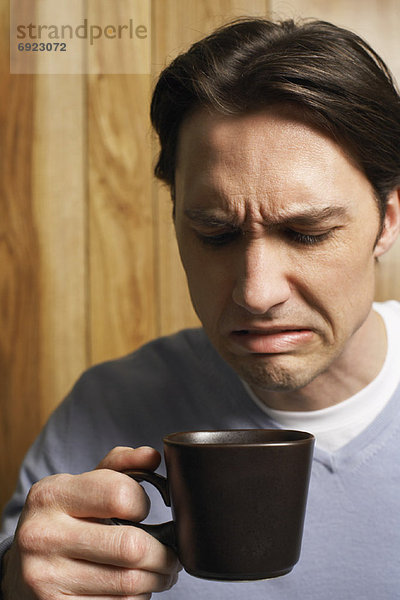 Mann  Tasse  Produktion  Espressotasse  Kaffee  Traurigkeit