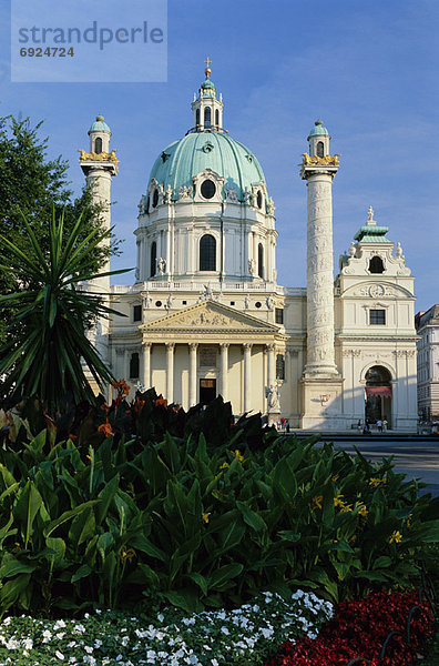 Karlskirche  Wien  Österreich