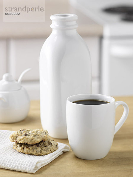 Coffee with Cream  Sugar and Cookies