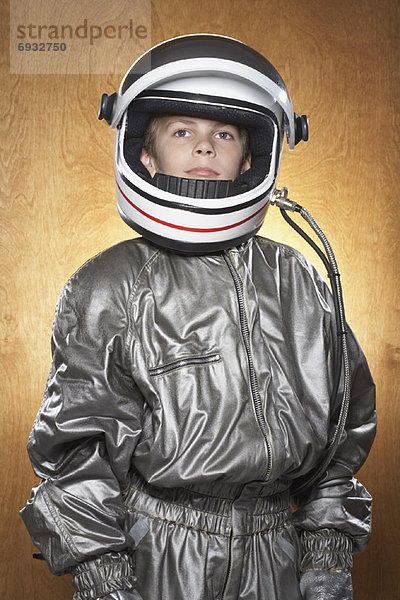 Junge - Person  Kleidung  Astronautin