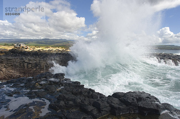 Vereinigte Staaten von Amerika USA Hawaii Kauai Wellen brechen