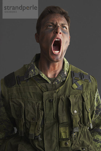 Soldier Yelling