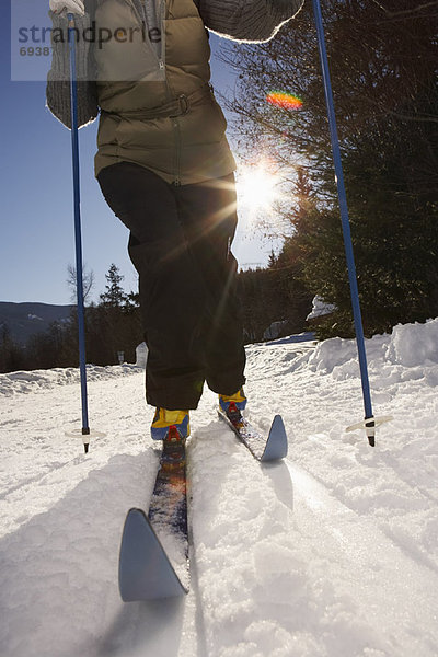 Frau Skifahren