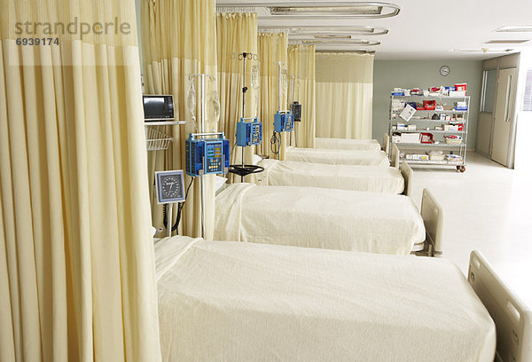 Krankenzimmer  leer  Krankenhaus