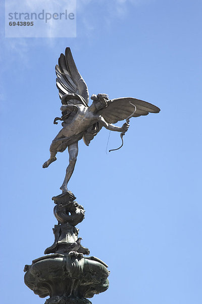 Eros-Statue im Piccadilly Circus  London  England