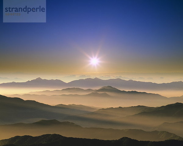 Sonnenaufgang  Nagano  Honshu  Japan