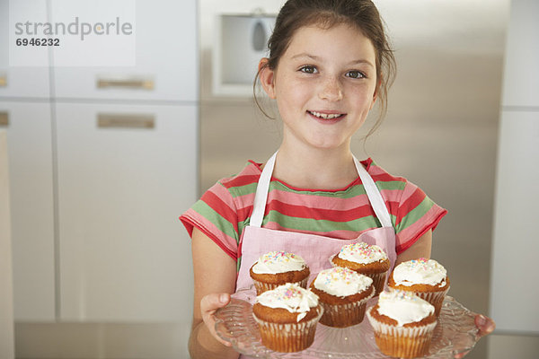 klein backen backend backt cupcake Mädchen