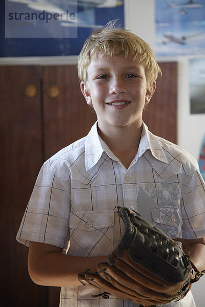 Portrait  Junge - Person  Handschuh  Baseball