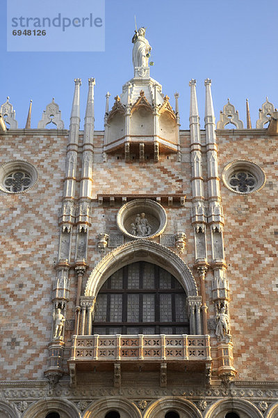 Dogenpalast  Italien  Venedig