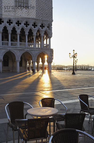 Dogenpalast  Italien  Venedig