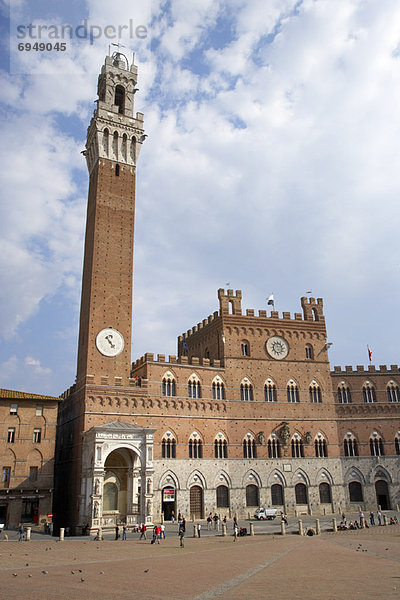 Italien  Siena  Torre del Mangia