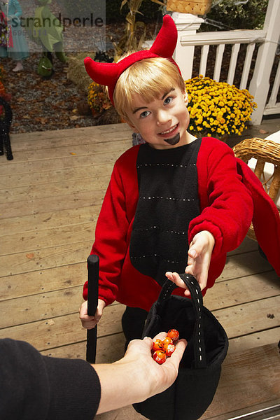 Portrait Junge - Person Kunststück Halloween