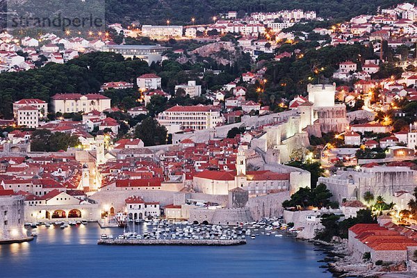 Morgendämmerung  Großstadt  Kroatien  Dubrovnik  alt