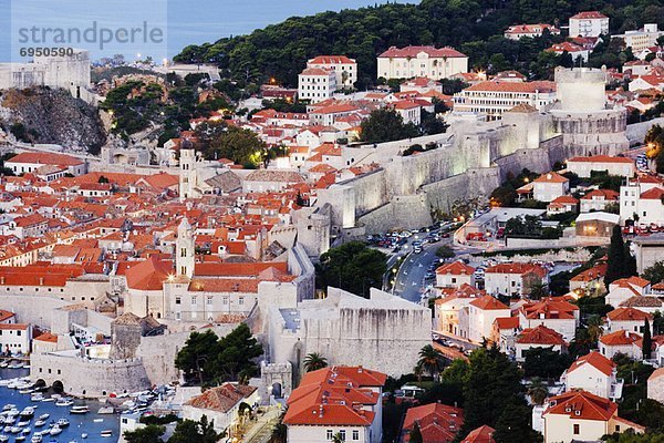 Morgendämmerung  Großstadt  Kroatien  Dubrovnik  alt