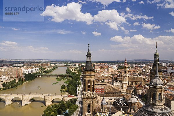 Fluss  Säule  Draufsicht  Aragonien  Basilika  Spanien  Zaragoza