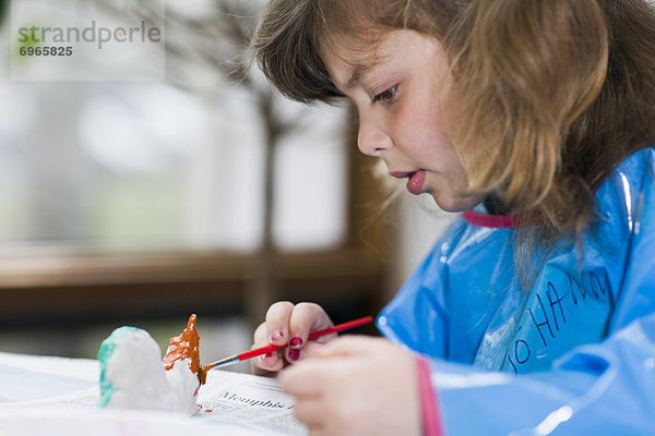 Little Girl Painting