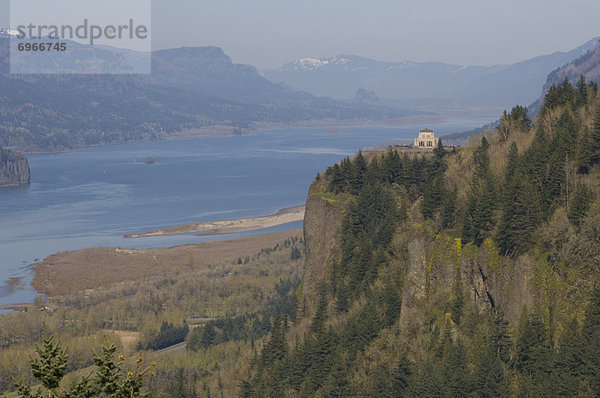 Columbia River Gorge  Oregon  USA