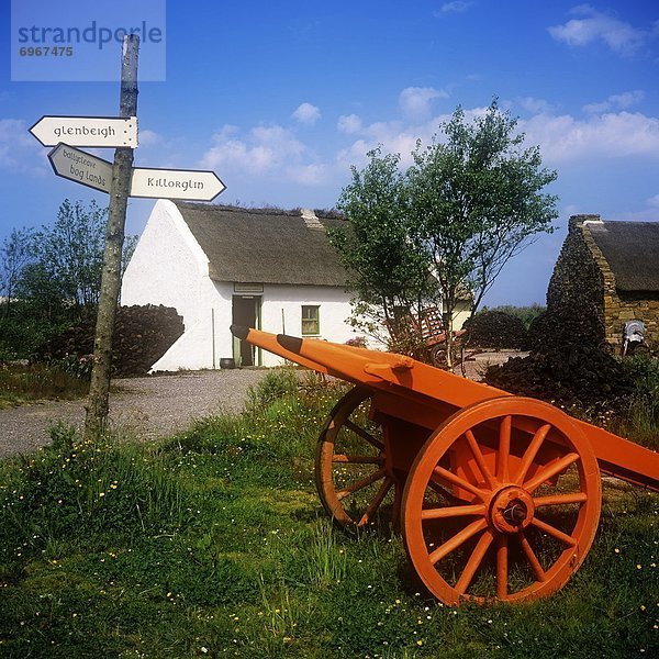 Fuhrwerk  Dorf  Ring of Kerry  Straßenrand