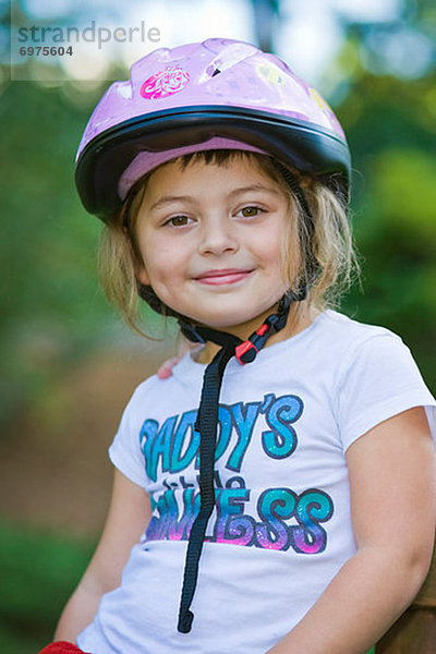 Kleidung  Mädchen  Helm