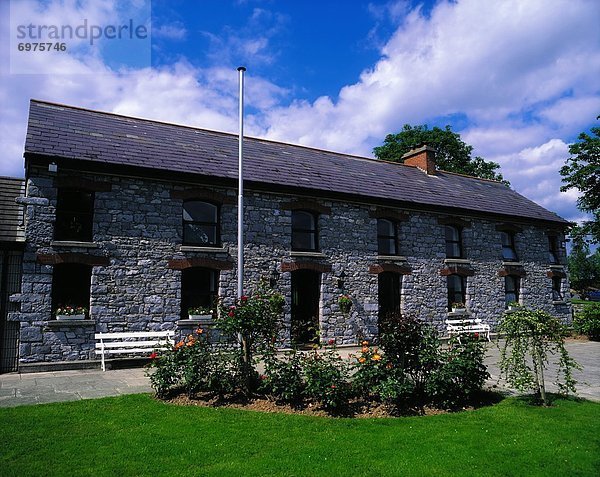 zeigen Schwester Heiligtum Regenwald Jungfrau Maria Madonna Irland