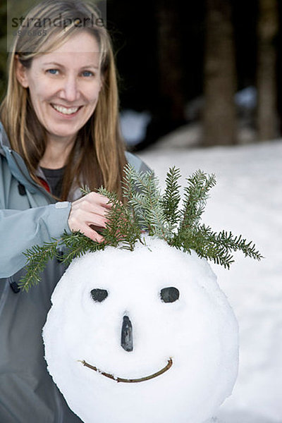 Frau  Produktion  Schneemann