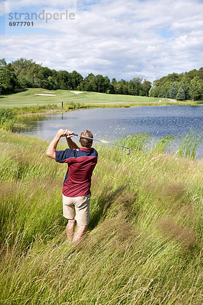 Mann  Rückansicht  groß  großes  großer  große  großen  Ansicht  Gras  Golfsport  Golf
