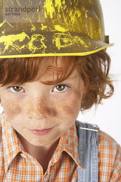 hoch  oben  bauen  Junge - Person  arbeiten  klein  Kleidung