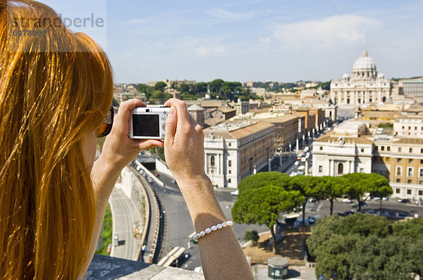 Rom  Hauptstadt  Frau  Fotografie  nehmen  Großstadt  Italien  Latium  Vatikan