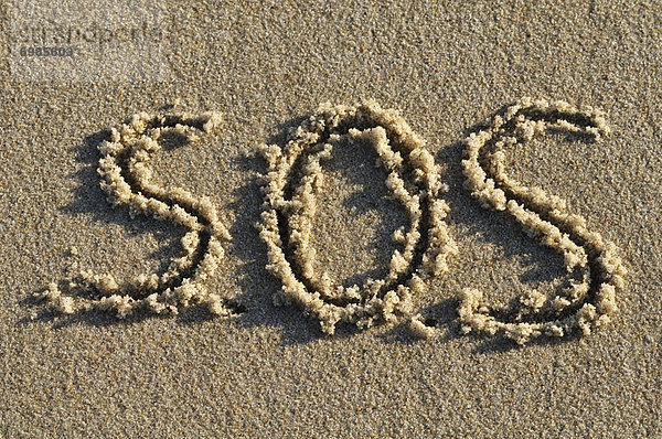 schreiben  Sand  SOS