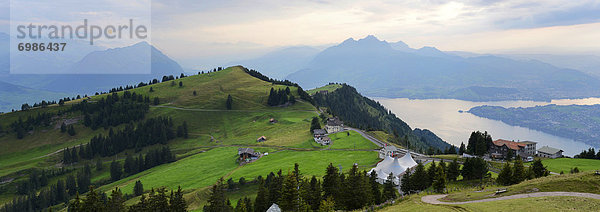 Panorama vom Rigi Staffel  hinten der Pilatus  Rigikulm  Schweiz  Europa
