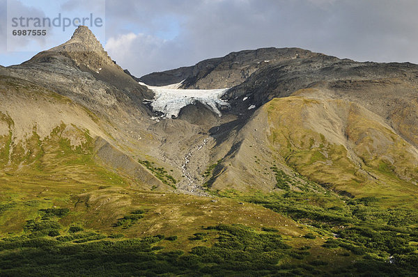 Chugach Mountains  Alaska  USA