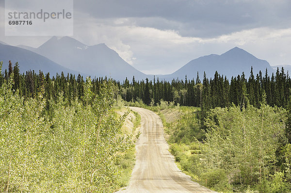 Yukon  Kanada  Schotterstrasse