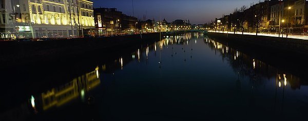 Dublin  Hauptstadt  Liffey  Irland