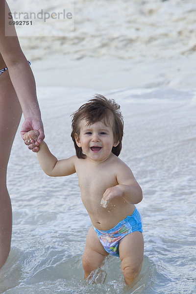 Wasser  Strand  Junge - Person  halten  Mexiko