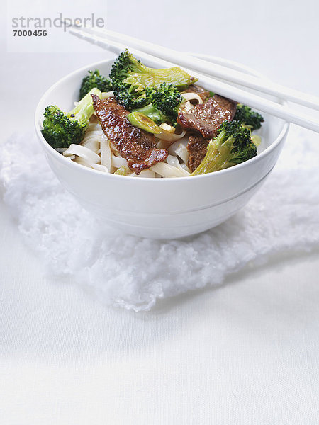rühren  frittieren  Broccoli  Rindfleisch  Rind