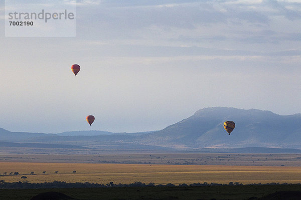 Heißluftballon  Masai Mara National Reserve  Kenia