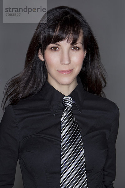 Portrait  Frau  Hemd  Krawatte  Kleidung
