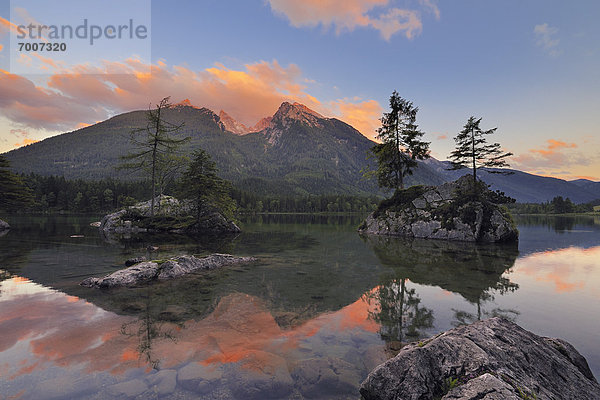 Sonnenuntergang  See  Ramsau bei Berchtesgaden  hintersee  Berchtesgaden  Berchtesgadener Land  Deutschland  Oberbayern
