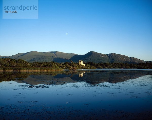 Lough Leane  Killarney Nationalpark  Irland  Ross Castle