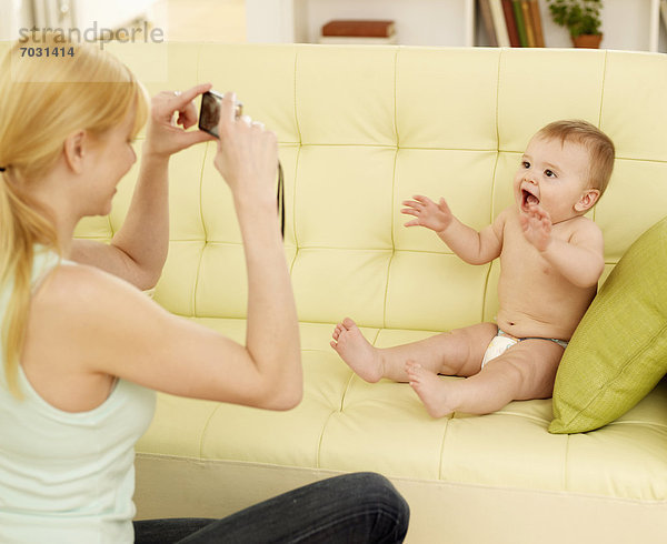 Junge - Person  fotografieren  Mutter - Mensch  Baby