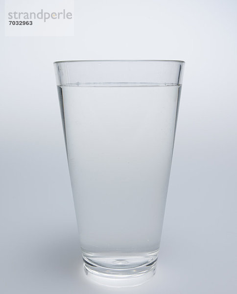 Wasser  Glas  1