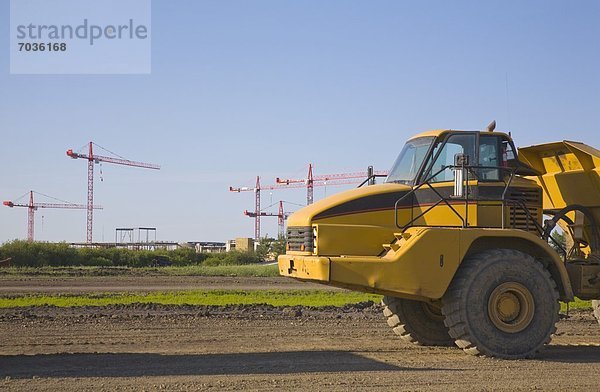 bauen  Gerät  Fernverkehrsstraße  schwer